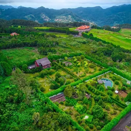 Seaside Golf Retreat With 10000 Square Meter Garden Chalet *